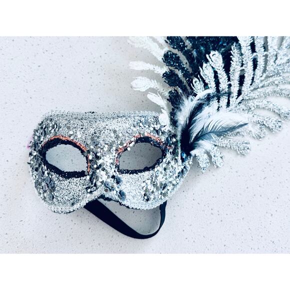 2-His & Hers Masquerade Ball / Mardi Gras Masks - Picture 4 of 6